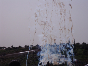 A number of villages that have lost land to the West Bank Wall have set up weekly protests and lodged legal cases. These villages include Jayyous, Budrus, Beit Surik, Biddo, al-Walajeh, Nil’in, Bil’in, Ma’sara and Beit Ummar. Some of these actions have managed to force the Israeli authorities to return some Palestinian lands.